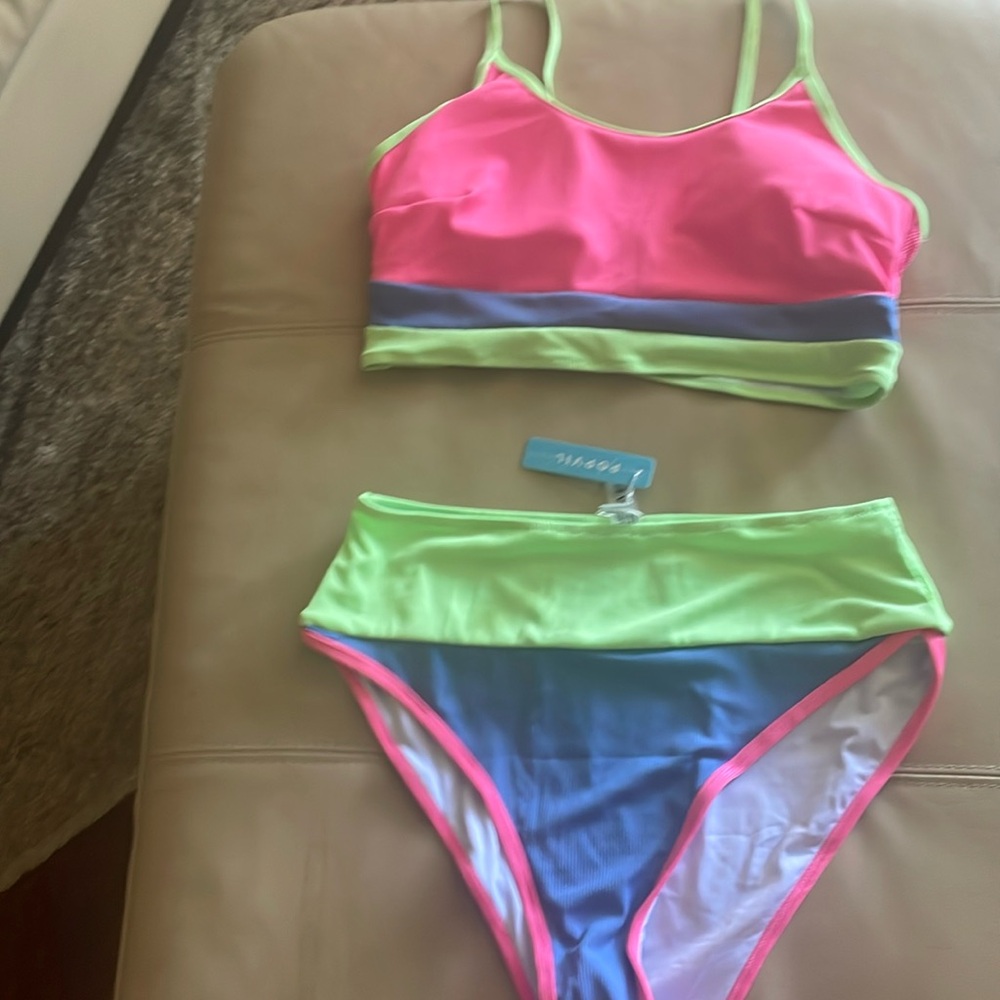 High waisted never worn ribbed bikini